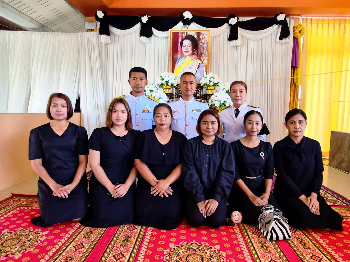 ✨พิธีเจริญพระพุทธมนต์ทำบุญตักบาตร และพิธีบำเพ็ญกุศลแด่สมเด็จพระนางเจ้าสิริกิติ์ พระบรมราชินีนาถ พระบรมราชชนนีพันปีหลวง (สตมวาร)  100 วัน